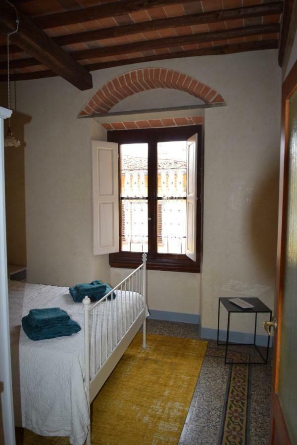 Calzaiuoli Luxury And Characteristic Apartment Флоренция Екстериор снимка