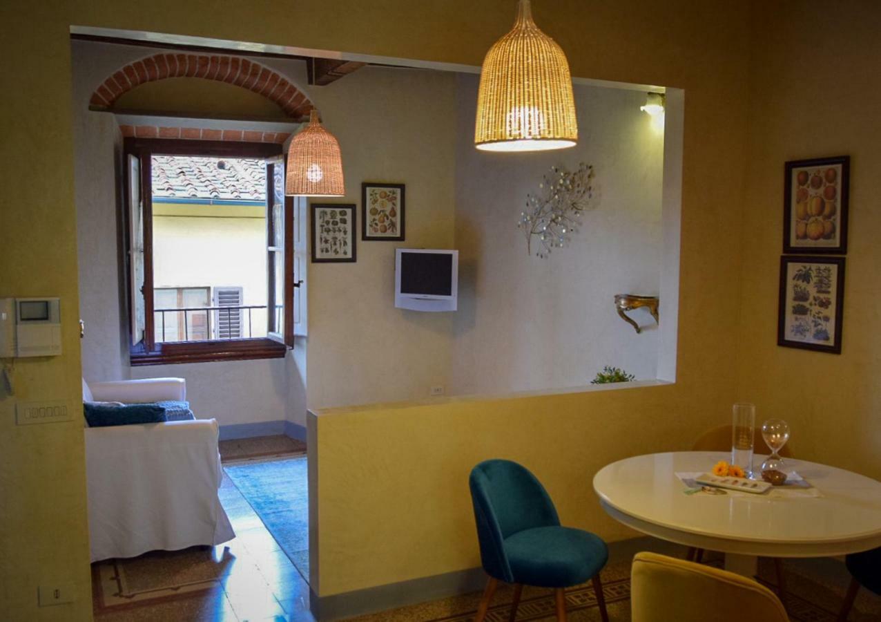 Calzaiuoli Luxury And Characteristic Apartment Флоренция Екстериор снимка